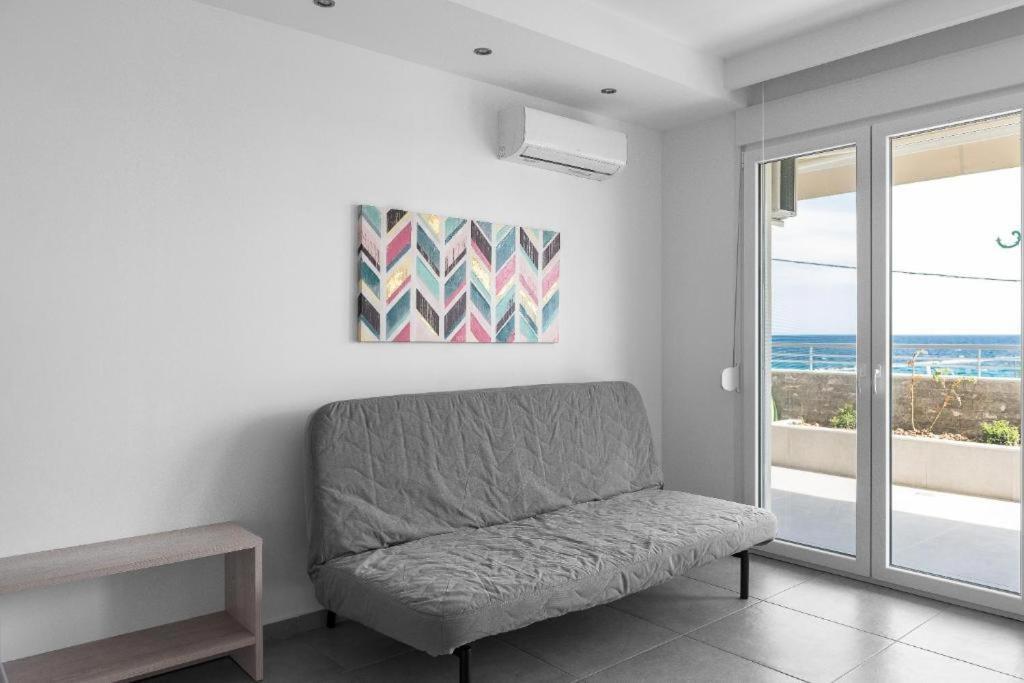 Blue Horizon 3 Apartment Nea Kallikrateia Bagian luar foto