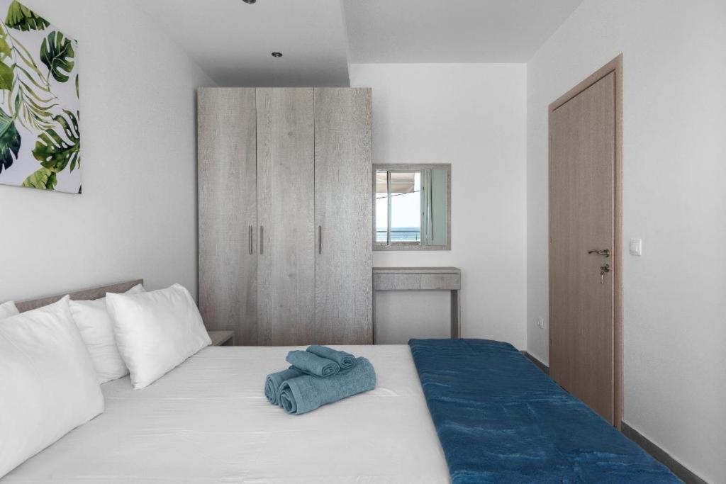 Blue Horizon 3 Apartment Nea Kallikrateia Bagian luar foto